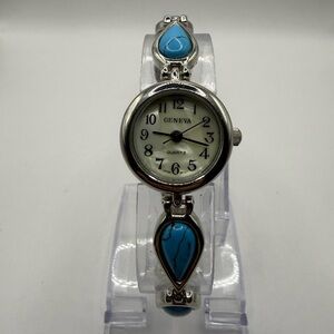 Women's Geneva Faux Turquoise Silver Bezel Casual Watch (New Battery) Clasp